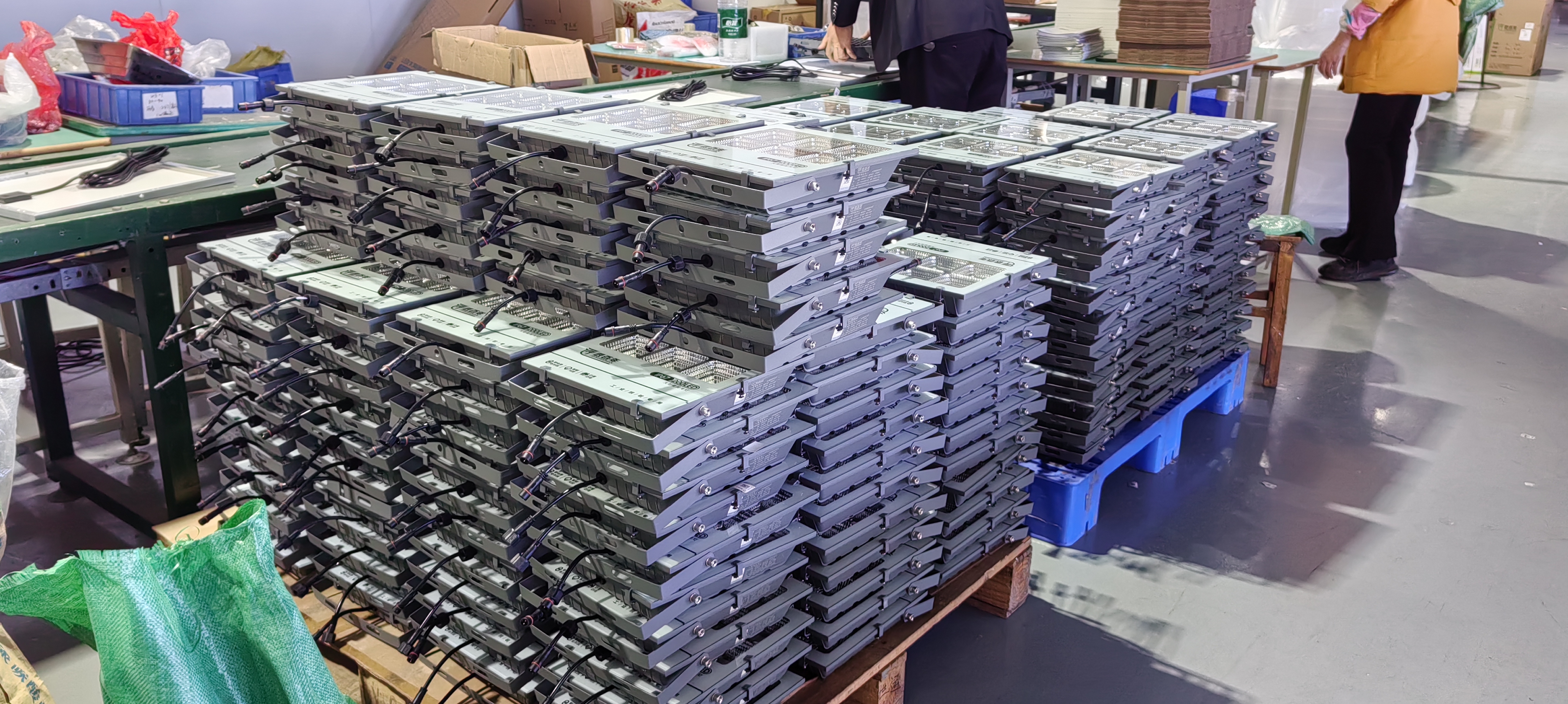 太陽能投光燈-黑金剛(圖6)